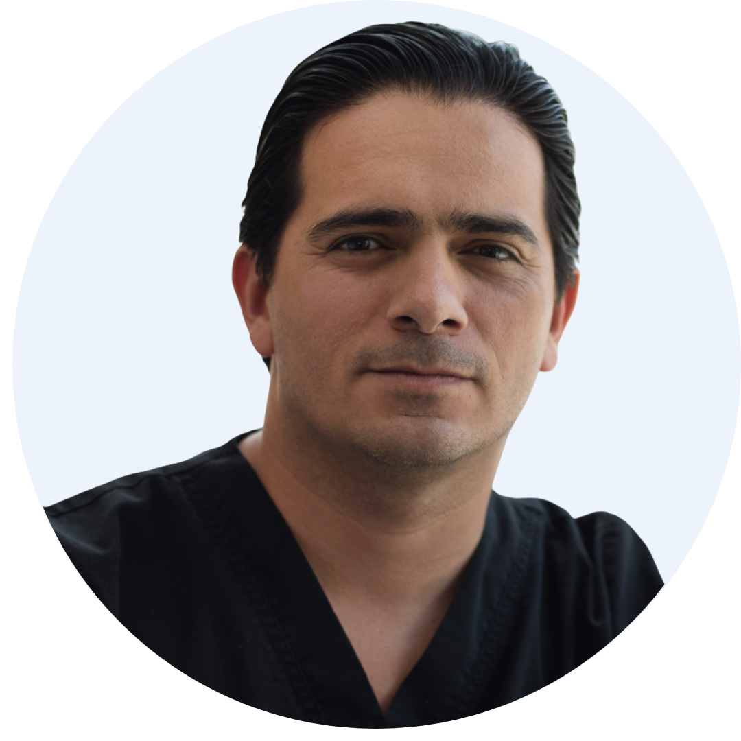 Dr Andrés Castrillón